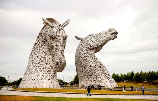 Kelpies Statues of two 100 feet tall metal horses